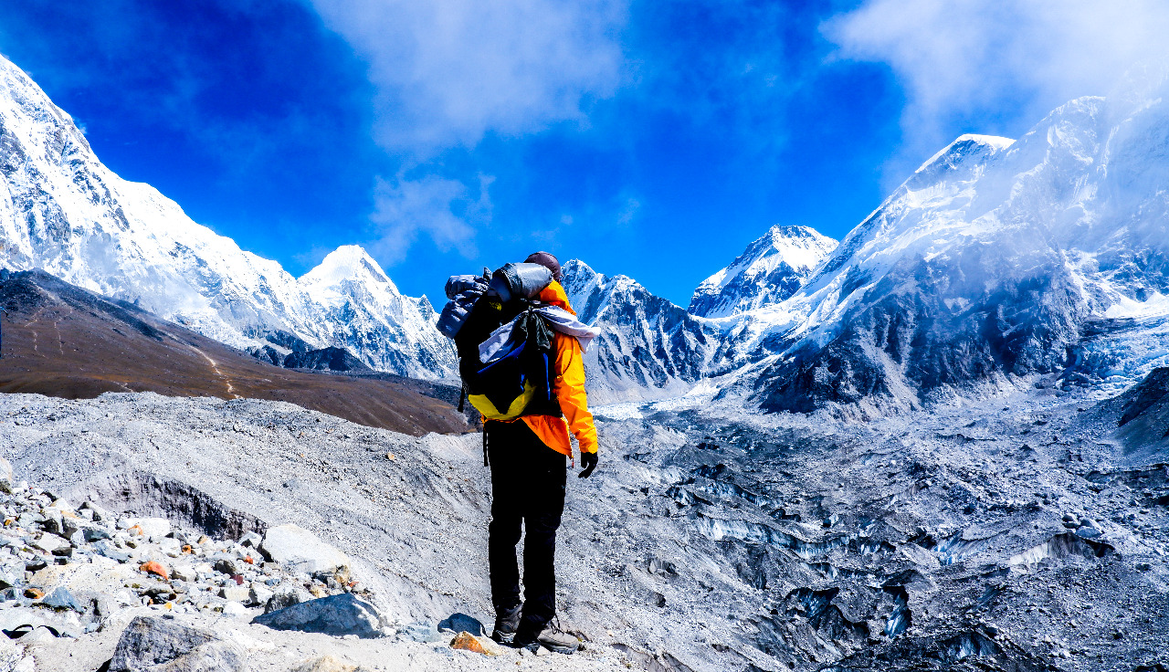 Trekking in Everest