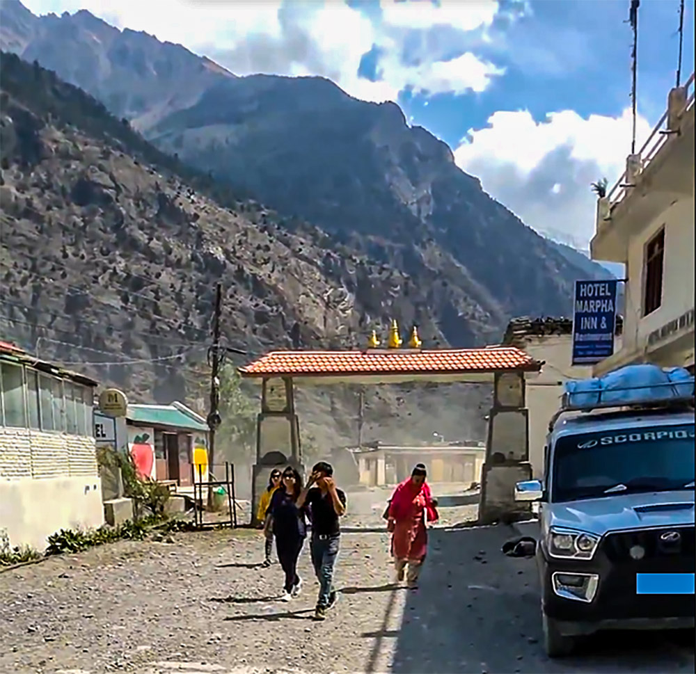 Muktinath via Scorpio