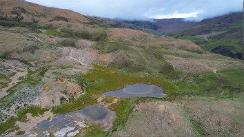 Damodar Kunda and surrounding in Spring