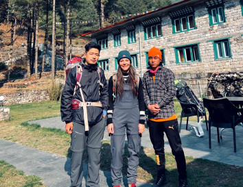 Trekking Everest Base Camp with Guide