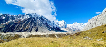 Manaslu Circuit Trek - 12 Days Gallery Image 1 