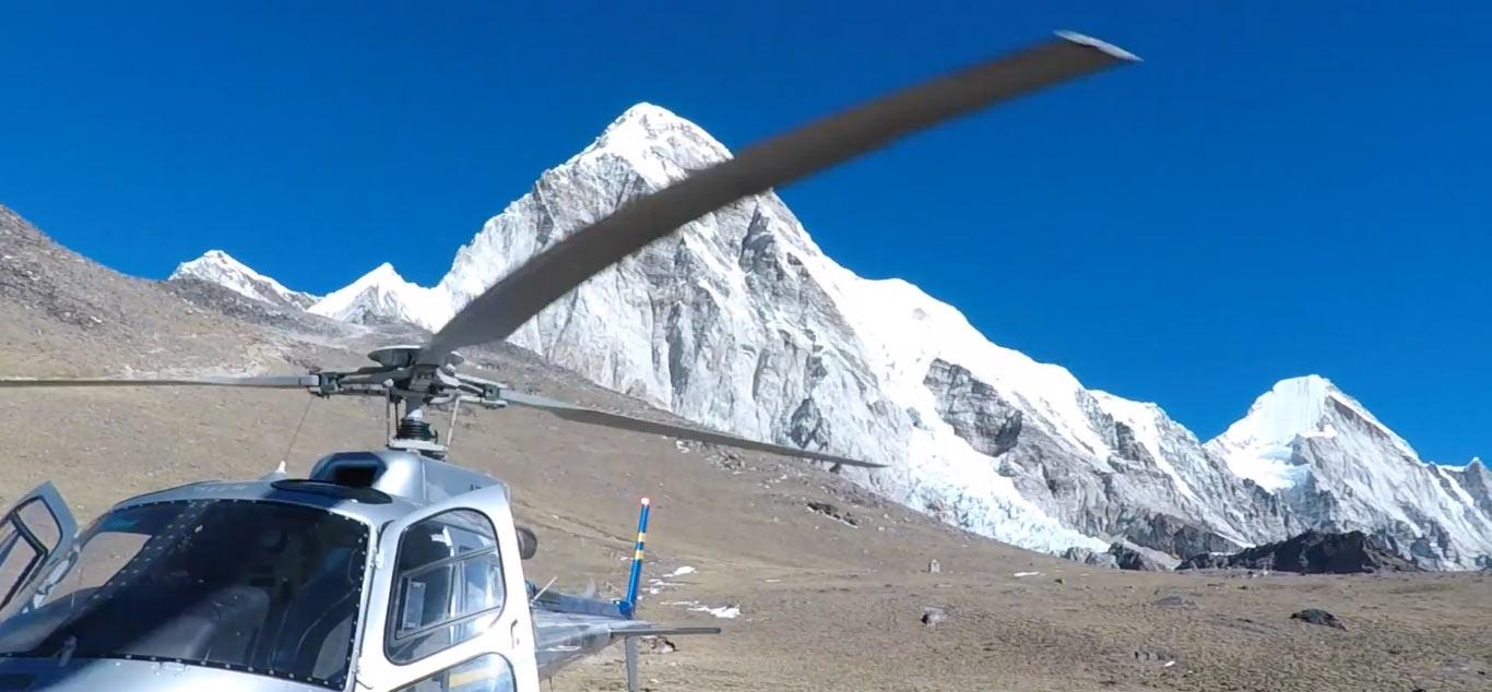 Everest Base Camp Helicopter Tour From Lukla