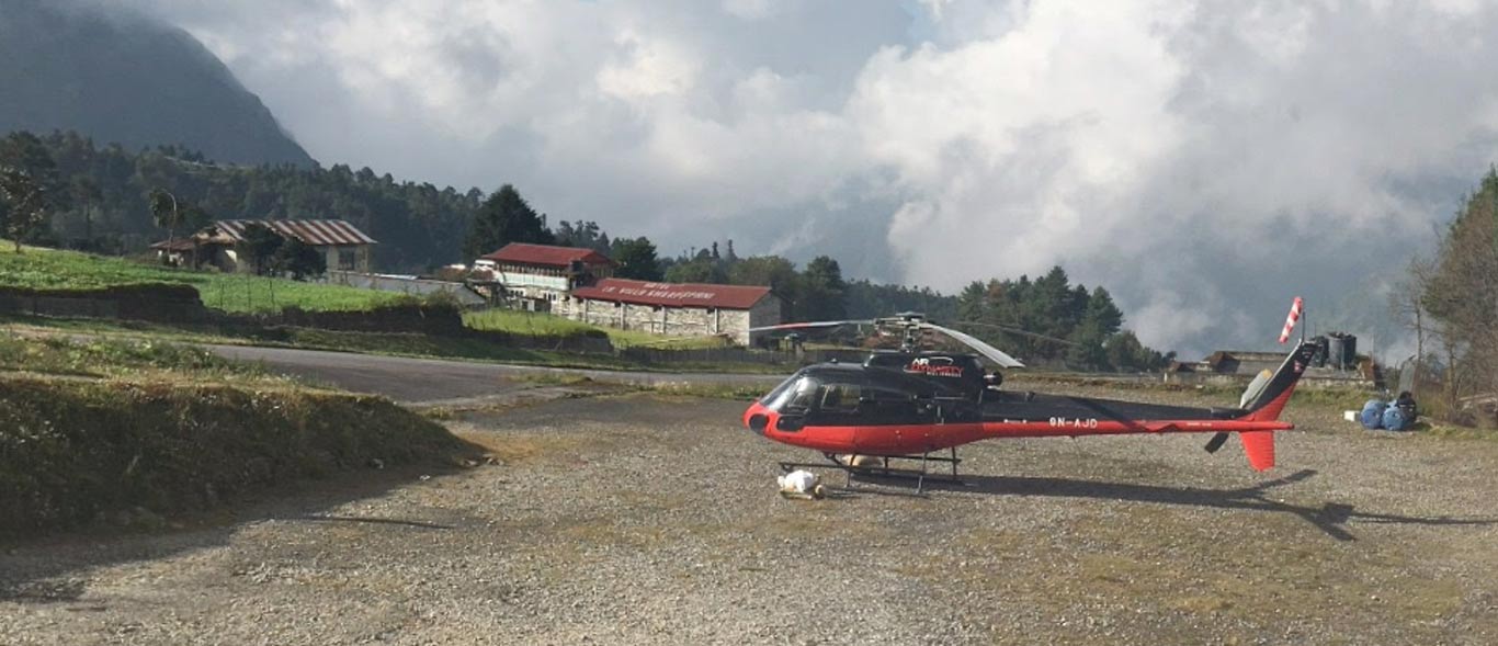 Helicopter in Lukla